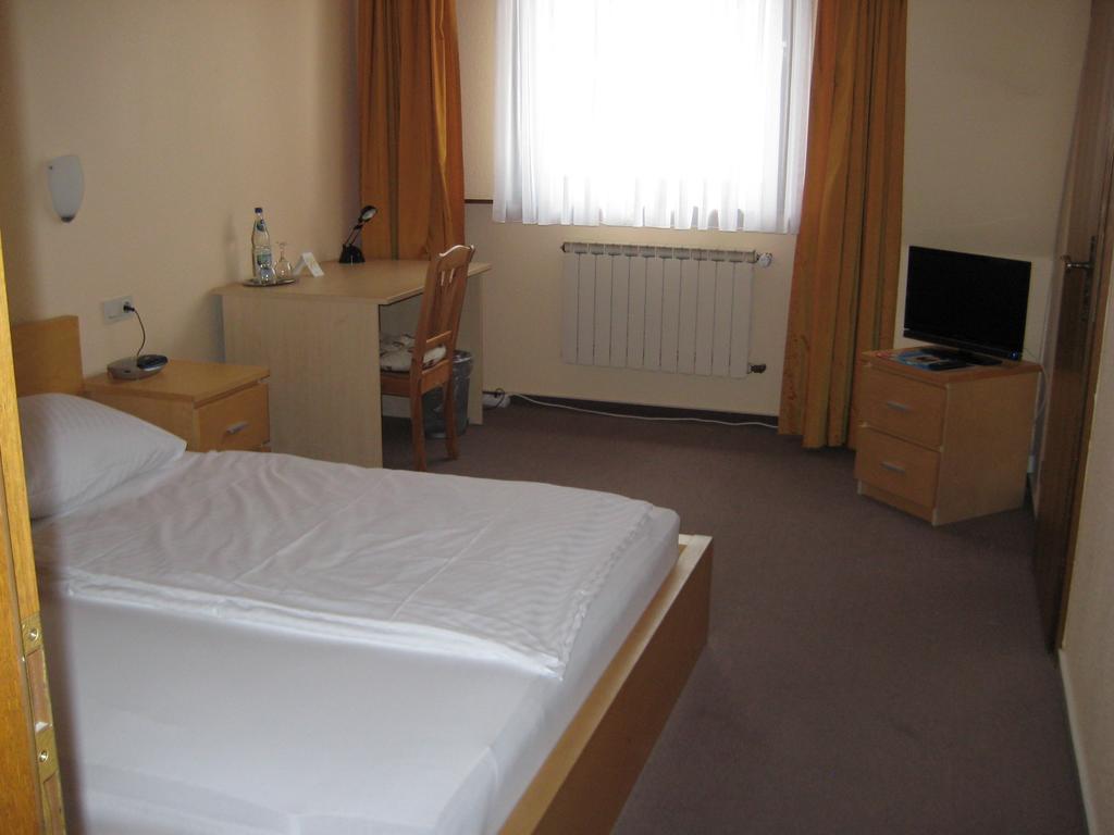 Hotel Haus Bergblick Rheinbreitbach Δωμάτιο φωτογραφία